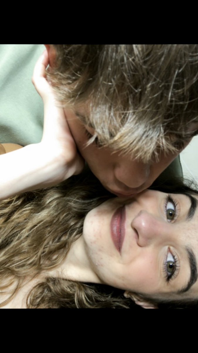 Mi “rubito” de ojos marrones y un poquito cani🫠🫠