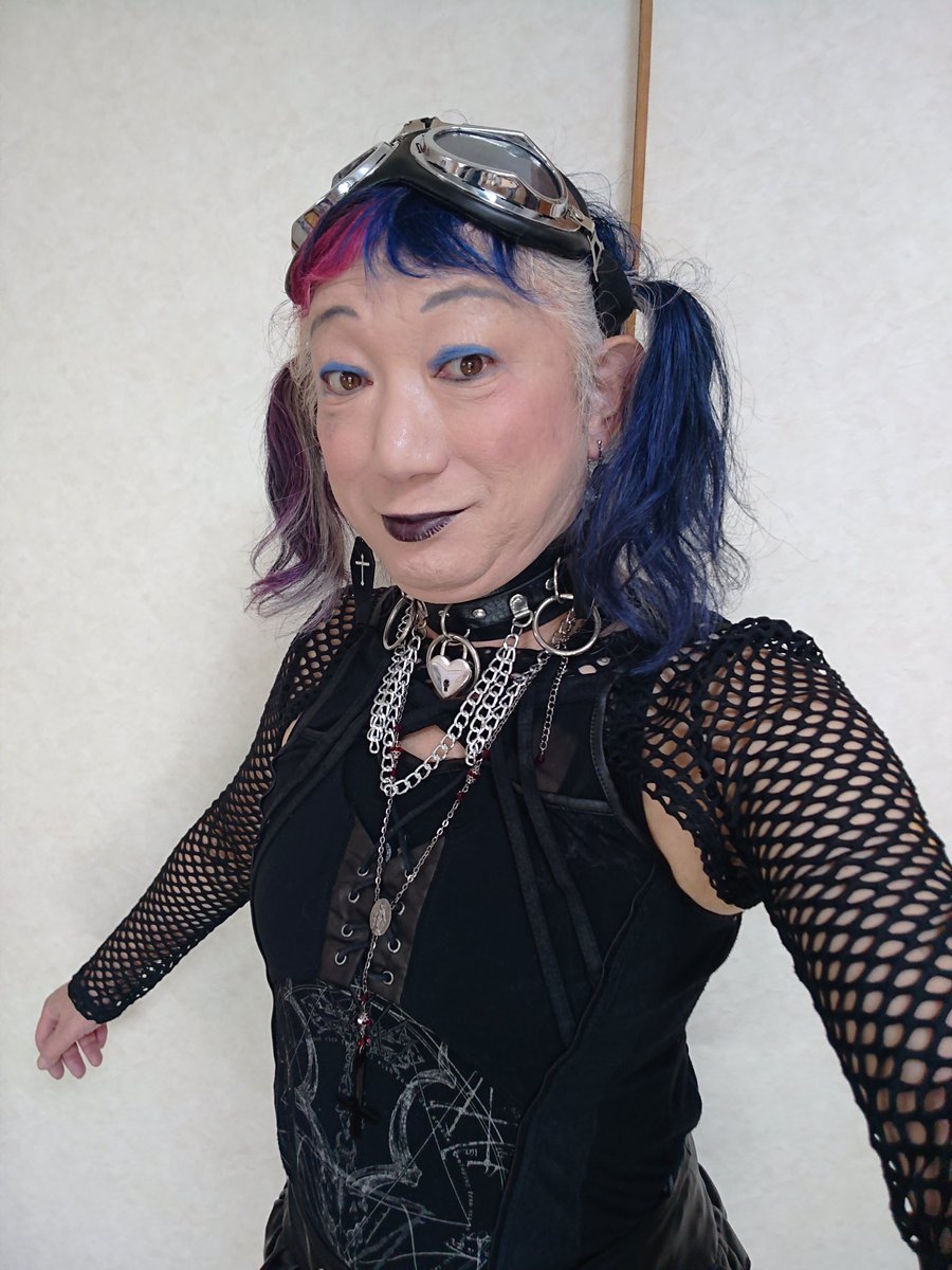 saori_mistress's tweet photo. 2025November08
今日はこれから、原宿のボディピアスショップに先週外したピアスを付けに。夕方は横浜に遠方の人が来るので飲み会に参加 (^_^ゞ。
#ozzon #ozzonjapan #ozzonest #TAKARAYA #Rosecross #Temu #中央町戦術工芸 https://t.co/ptPeD19qno