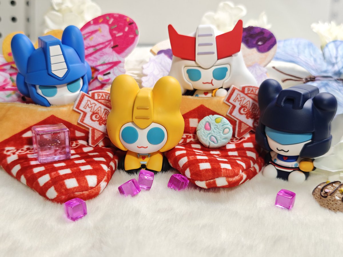 humi96925293304's tweet image. #transformers #Megatron #Starscream #Soundwave #Shockwave #Jazz #optimusprime #Bumblebee #Prowl
Hello everyone! The PCV desktop figure —— Cybertron Bunny is HERE 🐰🚀 

Material: PVC
Size: 6 cm
Pre-order window: 60 days

Don&apos;t miss it—hop in now 👉 xpersonatoy.com/products/pre-o…