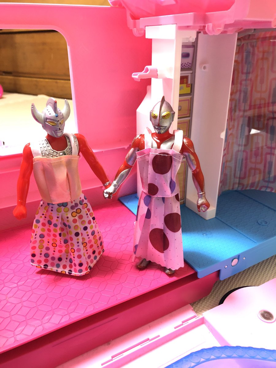 not_obaka's tweet photo. 我が家のウルトラマン https://t.co/bQjxQWWGYh