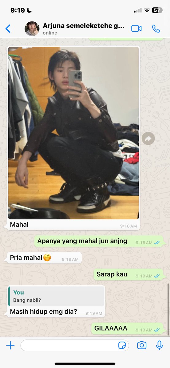 j@k4#n71R tweet media