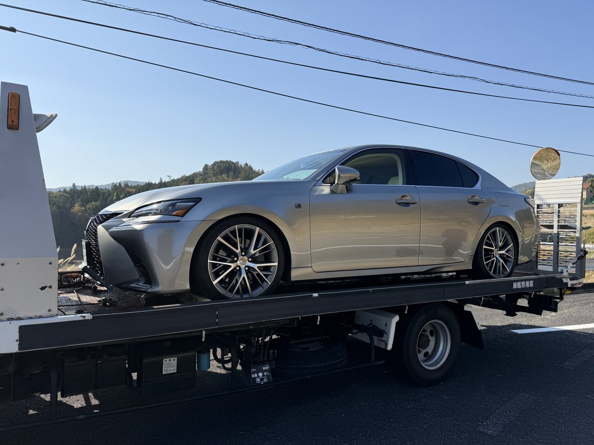 _kai_x23's tweet photo. 5年8ヶ月乗ったGS今日で降りました！

次の車の納車までまだ1ヶ月くらいあるので待ち遠しいですね… https://t.co/7oTv8tGvT0