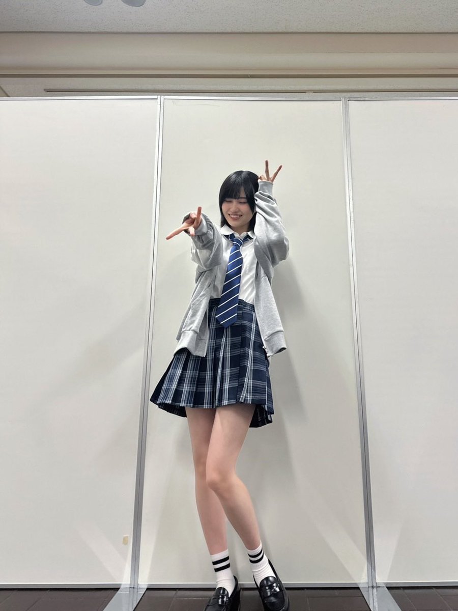 chamcham_0129's tweet image. 自分が初めて櫻坂のリアミに行った日

言葉に詰まった自分の姿を見て、ずっと言い終えるまで待ってくれた その姿や優しさは一生忘れられません。

10代最後の1年も 健康でいてほしいし
何よりアイドル活動を全力で楽しんでくださいっ！👍🏻

#的野美青に染まる日