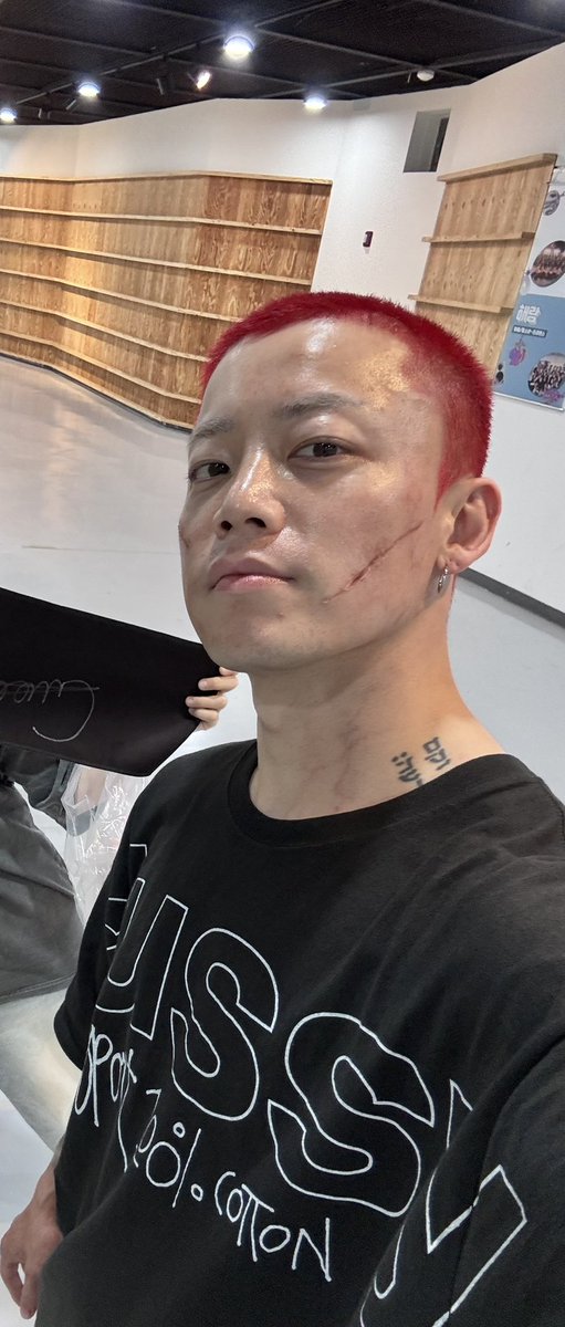 뜬끔없이 올려보는 thriller🐻