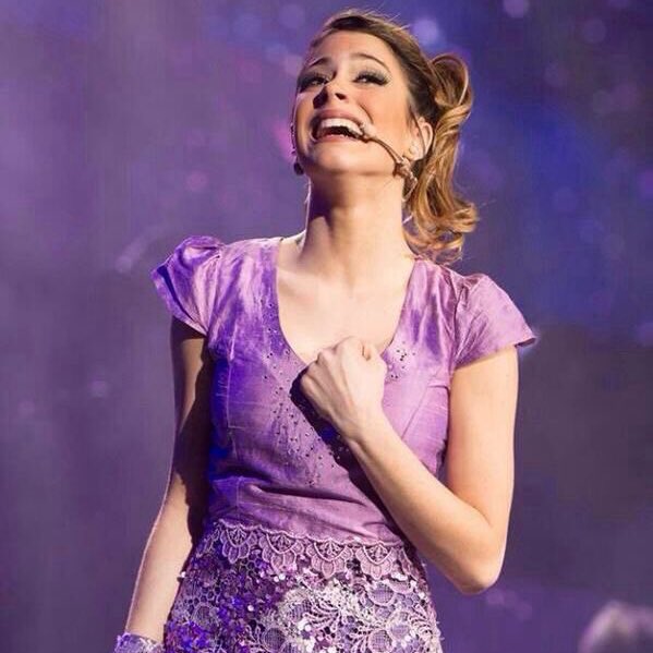 tini__siempre_'s tweet image. martina stoessel sos mi vínculo más largo