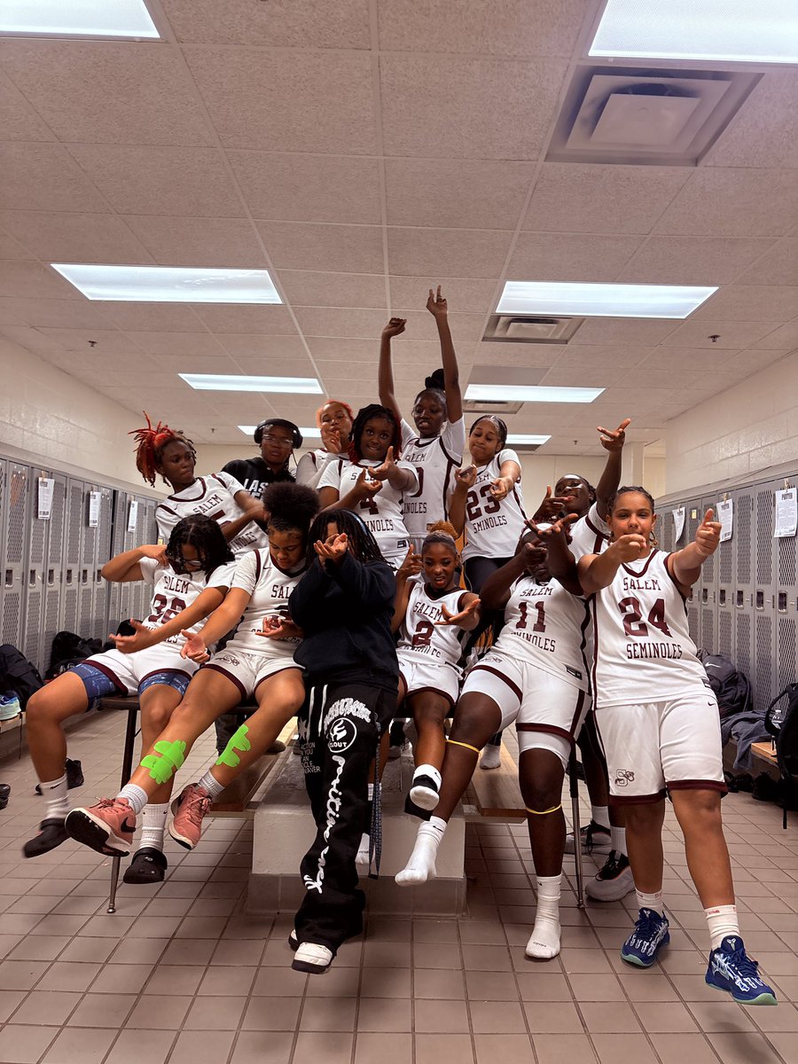 Dubbbb over Rockdale ! Off to a 2-0 start 💪🏾