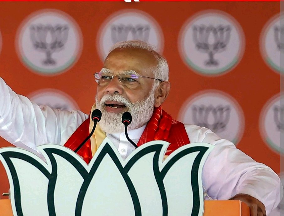 MandalMaha's tweet photo. “वन्दे मातरम् 140 करोड़ भारतीयों को जोड़ने वाला मंत्र है।” — PM मोदी 🇮🇳
PM ने कहा कि इस गीत की 150वीं वर्षगांठ को ऐतिहासिक रूप से मनाना चाहिए — यही भारत की आत्मा का उत्सव है!
#VandeMataram #PMModi #Bharat

🔗 https://t.co/ItKbJAutmt https://t.co/6oxfBtSxCy