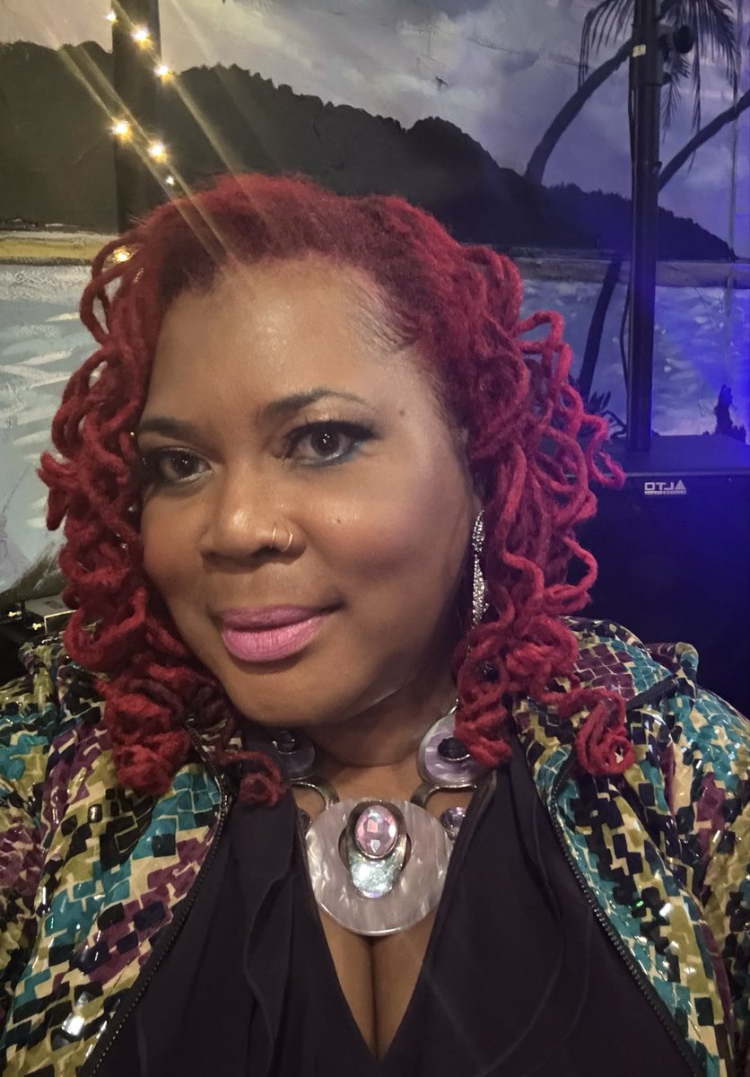 Pink Chick tweet media