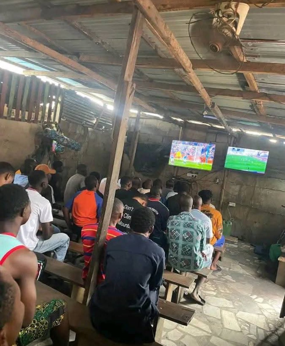 DeeDee🌟 tweet media