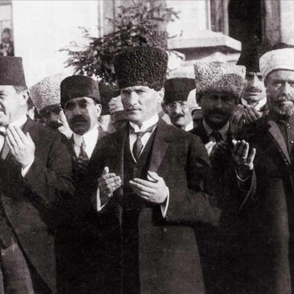 Zafer Partisi, 10 Kasım'da Gazi Mustafa Kemal Atatürk ve silah arkadaşları için Mevlid-i Şerif okutacak.