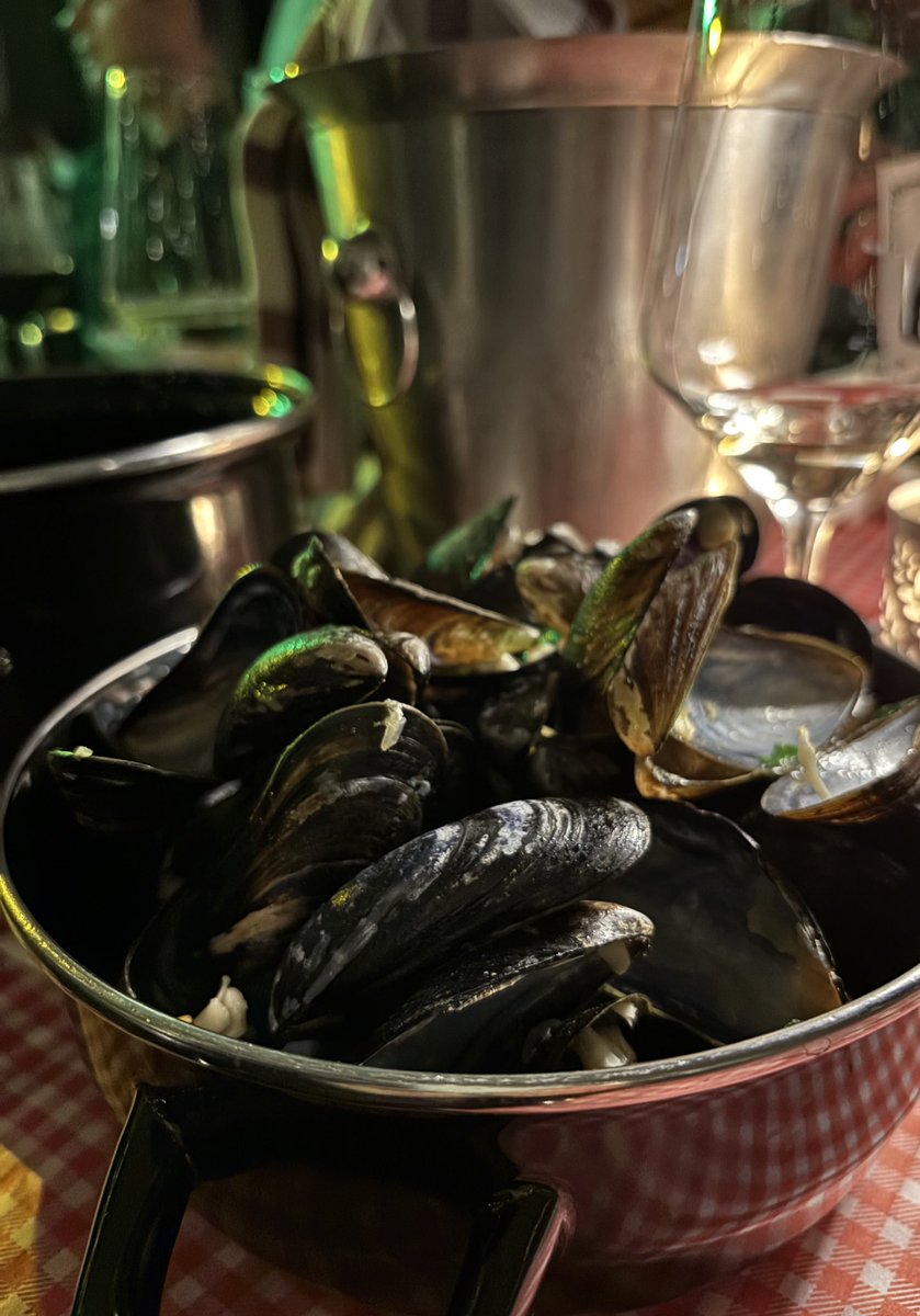 Pyszna kolacja wczoraj była. 
Lubicie mule? 
#naWychodnym