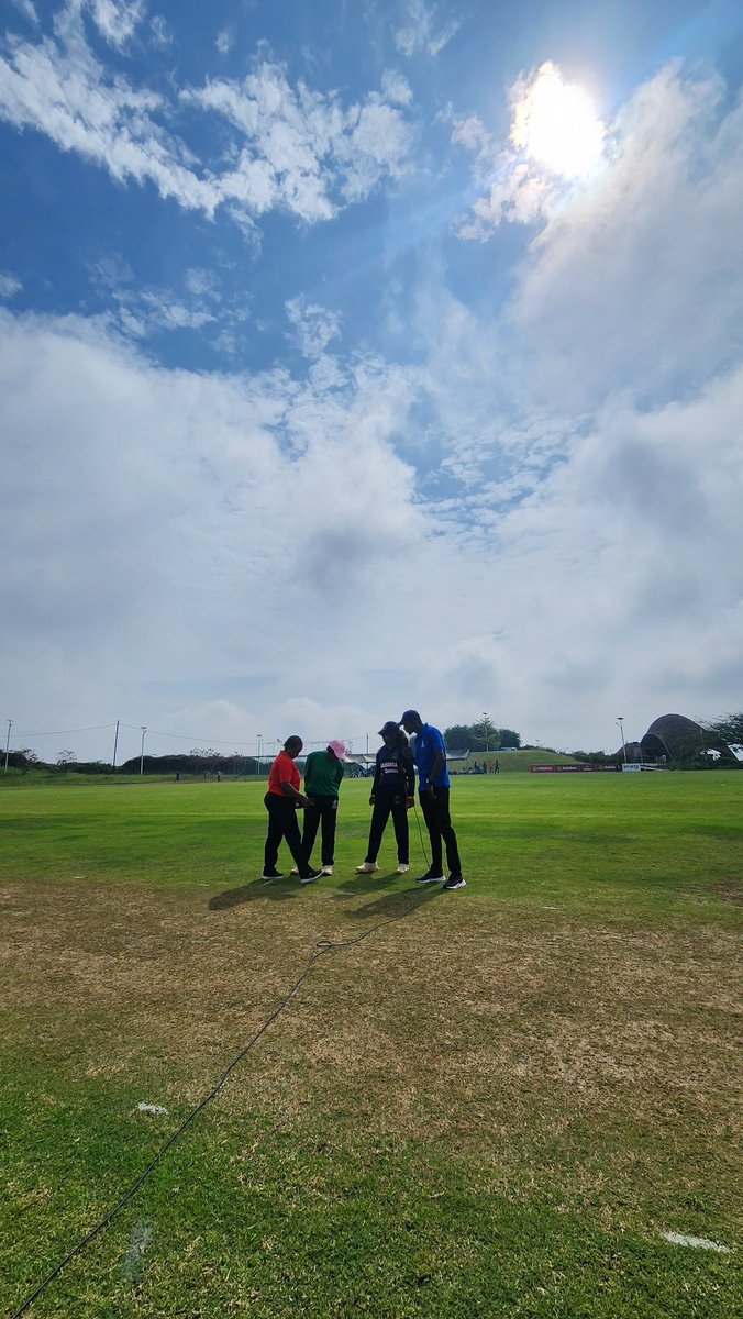 RwandaCricket's tweet image. Toss details on Rwanda women&apos;s premier league 
Gahanga B:
Sorwathe CC Vs Gahanga queens CC
Gahanga  won the toss and opted to bat first.
Gahanga A
Charity CC Vs White clouds CC 
Charity won the toss and opted to bat first.
#RwandaCricket #GrowingWithEveryStep