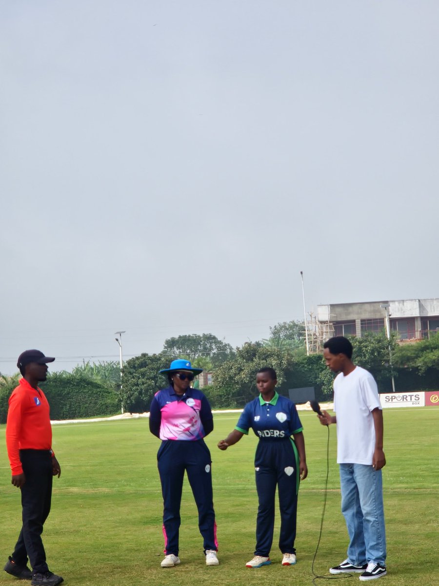 RwandaCricket's tweet image. Toss details on Rwanda women&apos;s premier league 
Gahanga B:
Sorwathe CC Vs Gahanga queens CC
Gahanga  won the toss and opted to bat first.
Gahanga A
Charity CC Vs White clouds CC 
Charity won the toss and opted to bat first.
#RwandaCricket #GrowingWithEveryStep