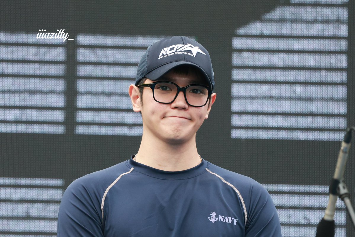 liaziii_'s tweet image. 251108 광화문
👉🏻👈🏻
#Taeyong #태용 #NCT