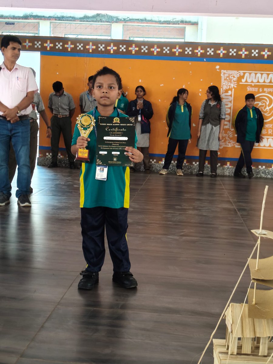 PMShriDMS64BBSR's tweet image. Mahesh Raj Nayak proudly received a Certificate and Trophy for his remarkable participation in the National Level Abacus Championship under the Junior category.
#EduMinOfIndia #NCERT #CIET_NCERT #RIEBBSR #PMShriDMSBBSR