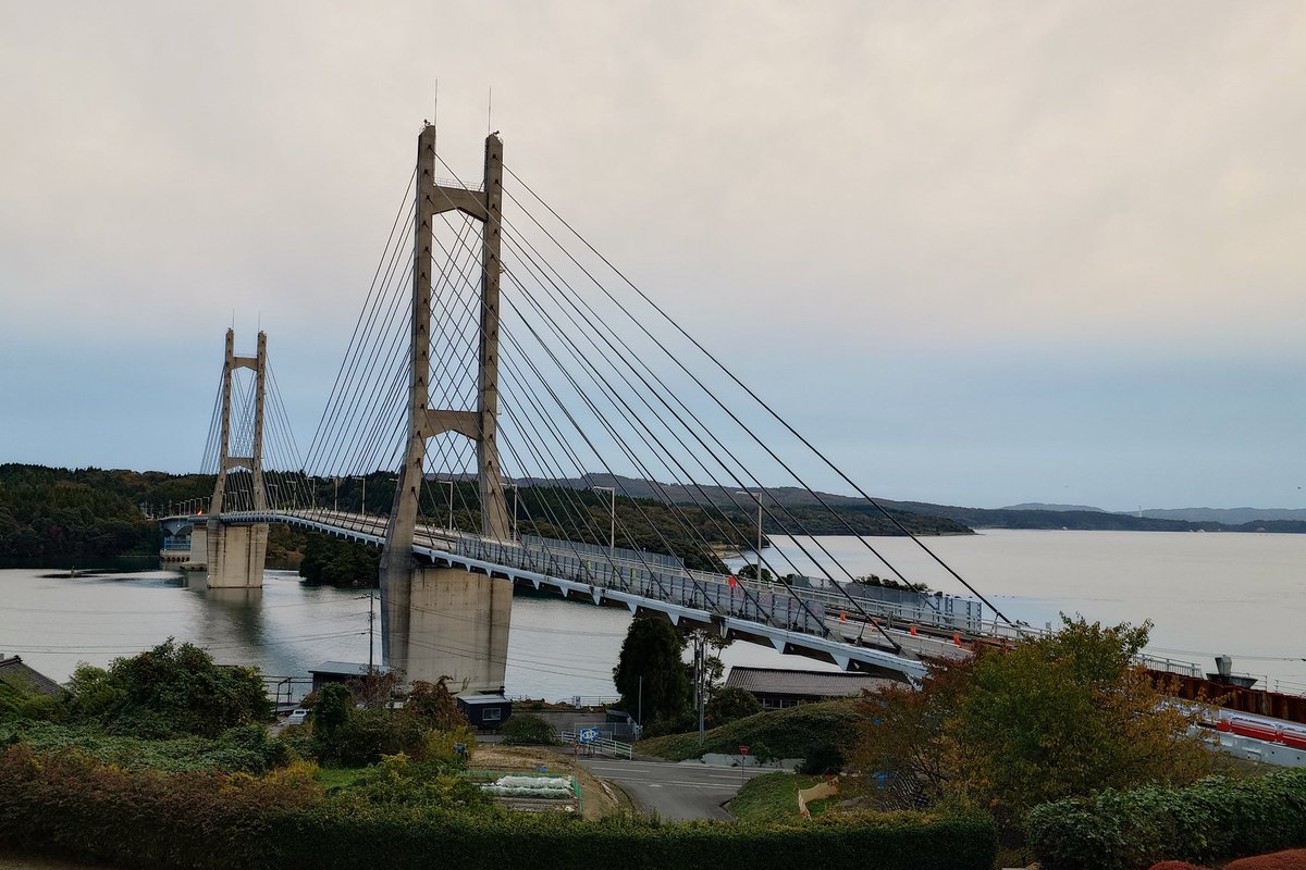 tomox_c's tweet image. ツインブリッジのと