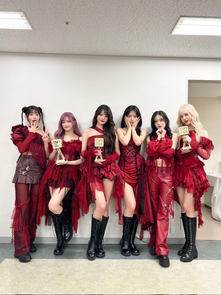 AN YUJIN GLOBAL tweet media