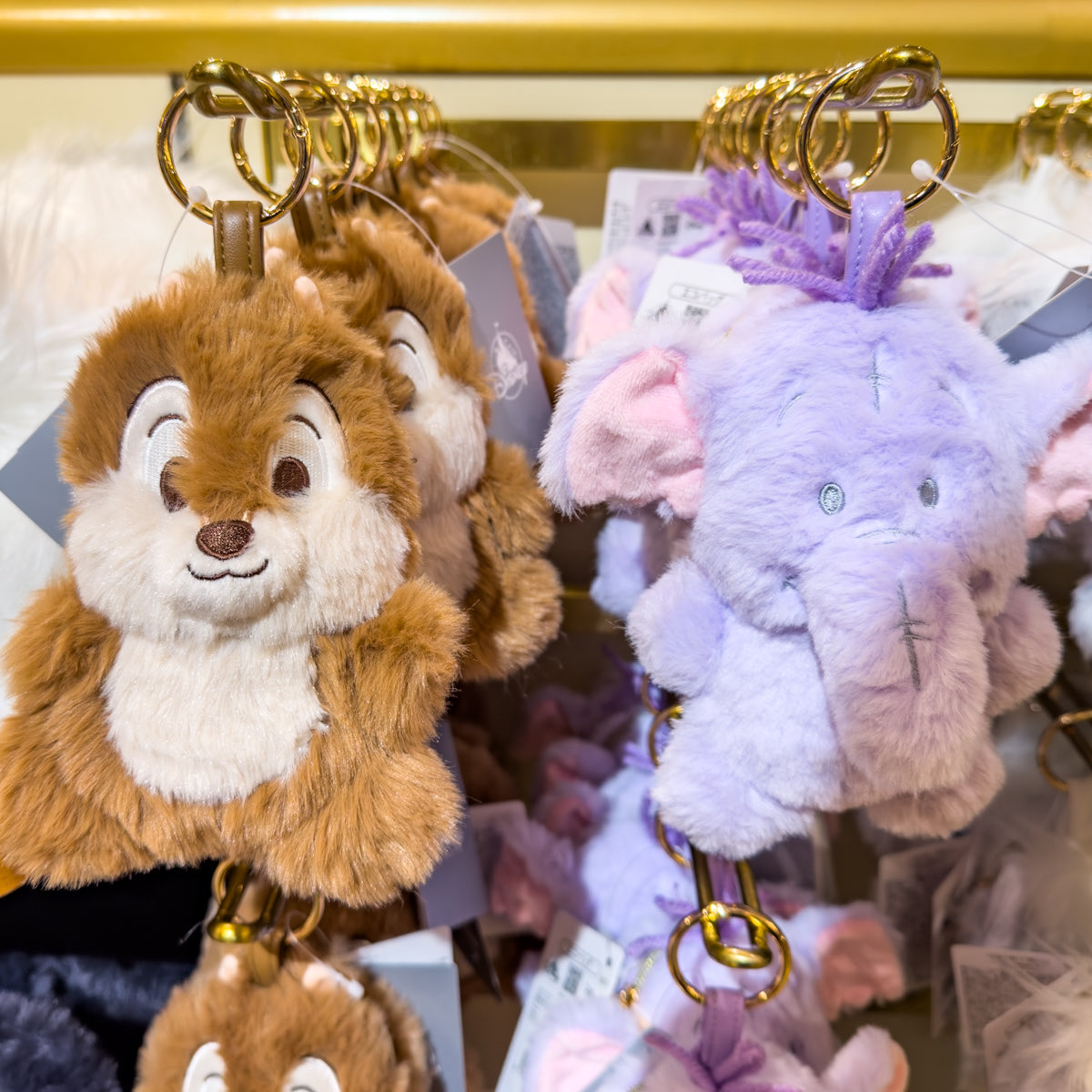 ディズニーストア マックス、フィガロ、チップ、ランピーのポーチ入り