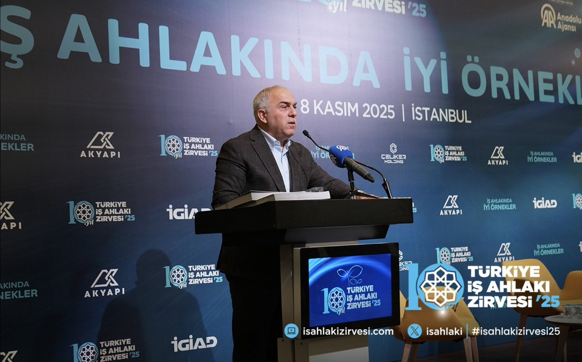 Fatih Belediye Başkanı Sayın M. Ergün TURAN karşılama konuşmalarını gerçekleştiriyor.

<a href="/MErgun_Turan/">M. Ergün TURAN</a>

#isahlakizirvesi25 #isahlakindaiyiörnekler