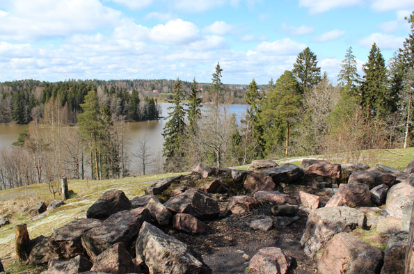 Espoossa on runsaasti kivoja näköalapaikkoja 🌄. Myös yllättävissä paikoissa. Esittelyssä runsas kymmenen näköalapaikkaa. 

#Espoo #näköalapaikka @visitespoo <a href="/EspooEsbo/">Espoon kaupunki</a>

hagerlund.net/fi/espoon-nako…