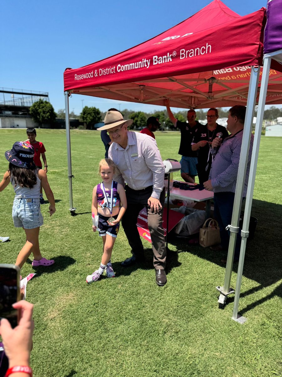 Terrific to attend the Opening Ceremony for new athletics facilities at Providence Athletics Inc in South Ripley. 

These were supported by the QLD Government’s Minor Infrastructure and Inclusive Facilities Fund and include sheds, and tartan jump and sprint training facilities.
