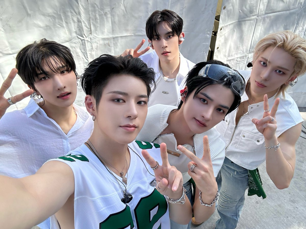 CUBE_NOWZ's tweet image. [📸] 251108 @ &amp;lt;WATERBOMB MACAO 2025&amp;gt;

#NOWZ #나우즈
#WATERBOMBMACAO2025