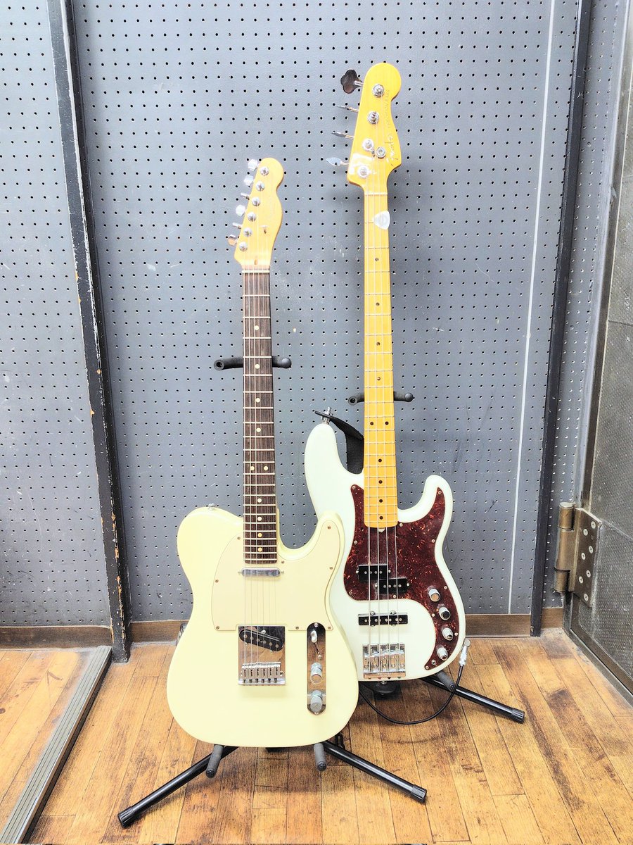 clamato244's tweet photo. 今日もビシッと弾きますか٩(๑´3`๑)۶🎸
#Fender #Telecaster #PrecisionBass #Guitar #Bassguitar #MissingPeace https://t.co/4dye00zn6t