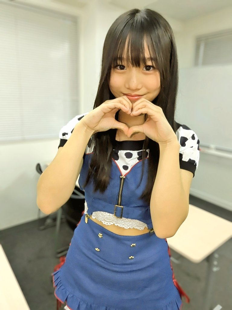 wvtox1's tweet image. 2025/11/08（土）
「ハロウィンチェキ会👻」
Blossom Garden　
市居わこｻﾝ　
#市居わこ　
#いちいわこ　　
#BlossomGarden