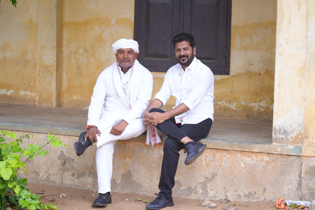 Warm birthday wishes to Telangana CM Revanth Reddy Garu.

Your courage, clarity, and commitment to people-first governance inspires millions, especially the youth.

May this year bring greater achievements for Telangana. <a href="/revanth_anumula/">Revanth Reddy</a>