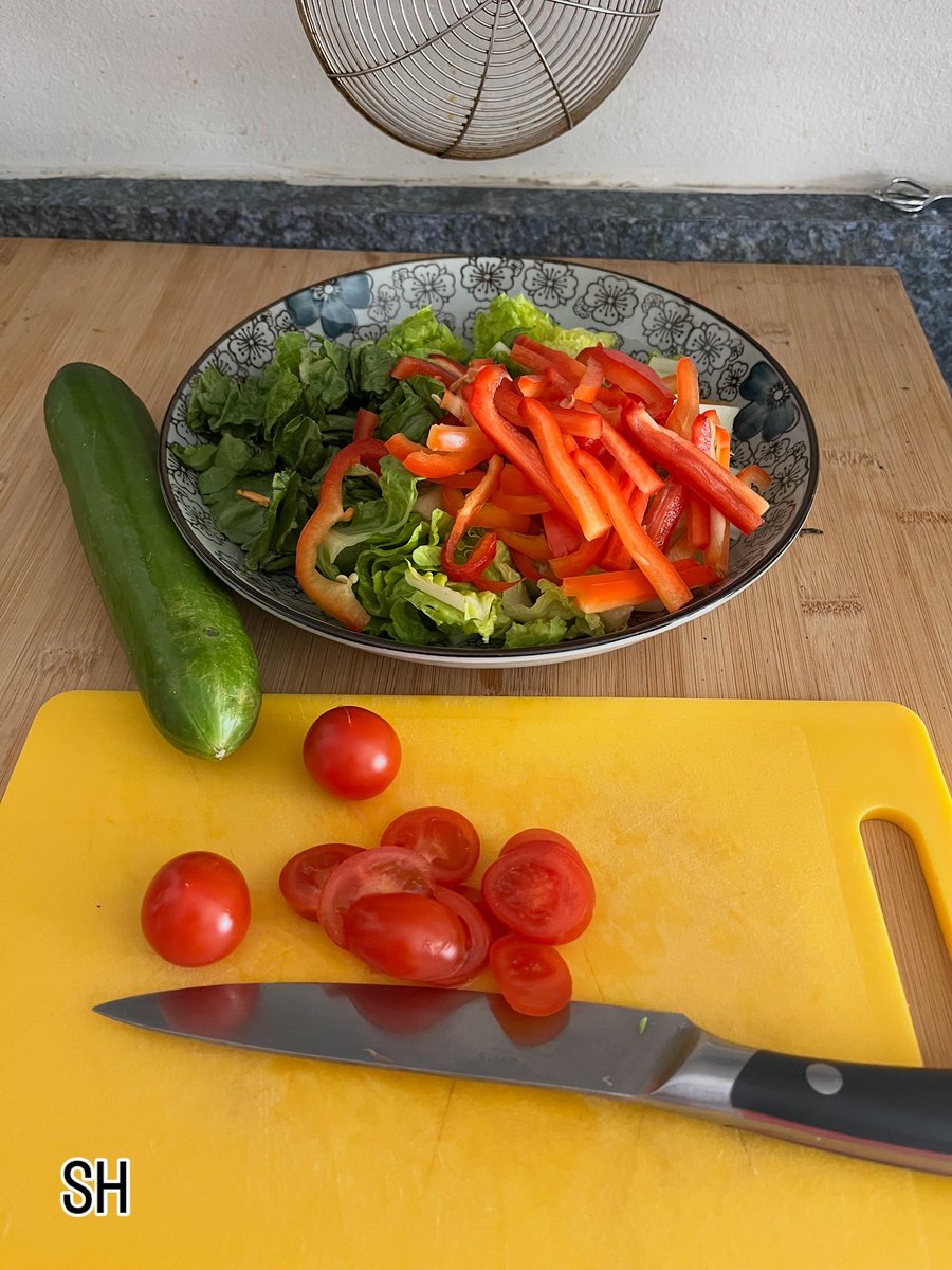 Agent99c's tweet image. Happy Friday leftover green beans stew mixed with beef patties #friday #eatwell #beef #food #foodpics #homecooking #foodgasam #foodlover #foryou