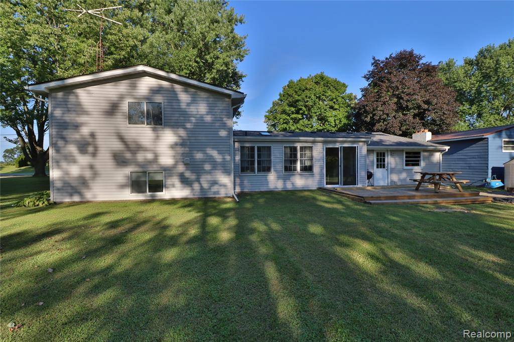SueRealtor1's tweet photo. Listing Address: 9360 Gale Road, Atlas Twp, MI 48438
Listing Price: $304,900
Schedule a showing and request more information here: https://t.co/tWa4oz9nH4 https://t.co/KIL7PsJPLh