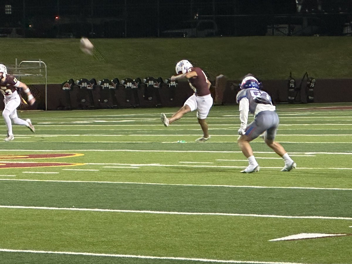 dpisdathletics's tweet photo. Dickinson Defeats Deer Park https://t.co/dQlafvY1Ku