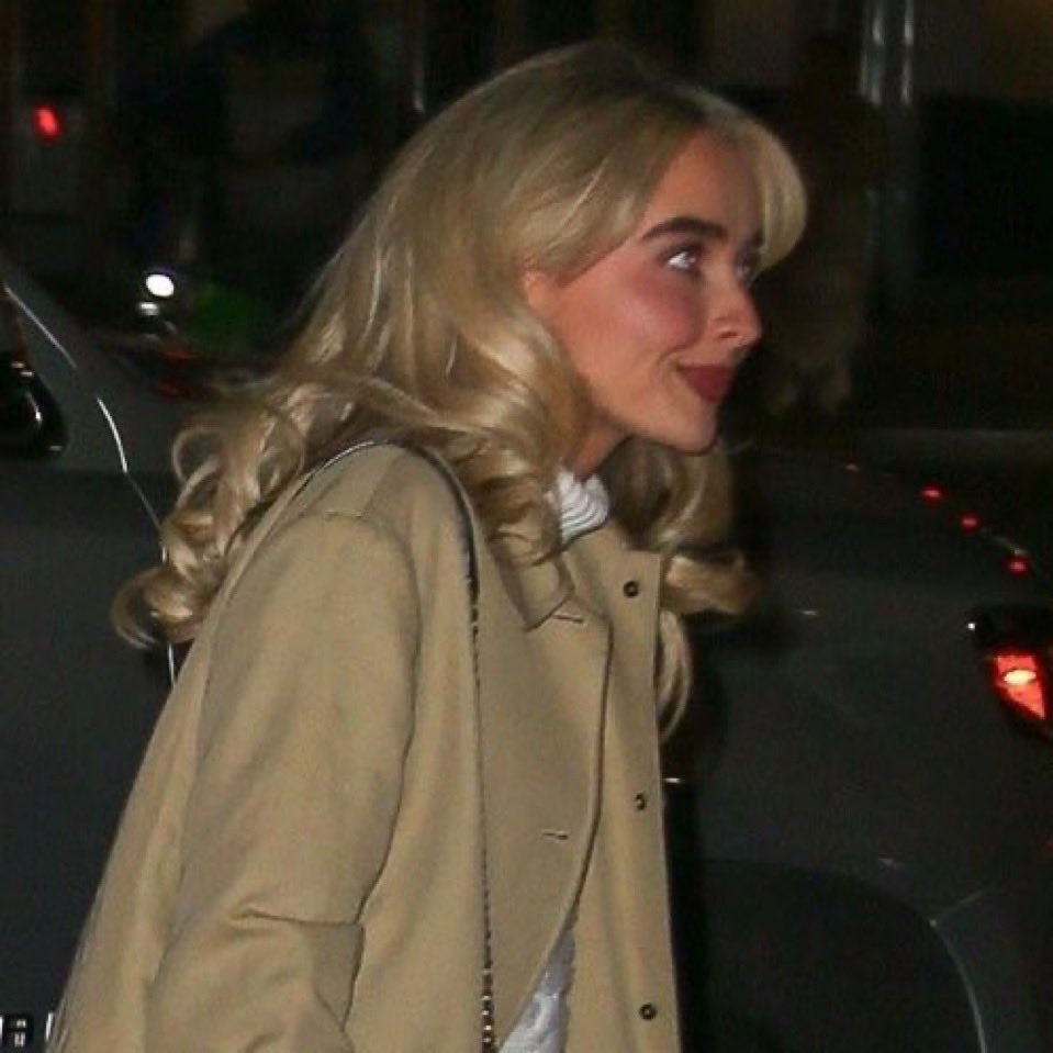 she needs to do a full hair and makeup grwm