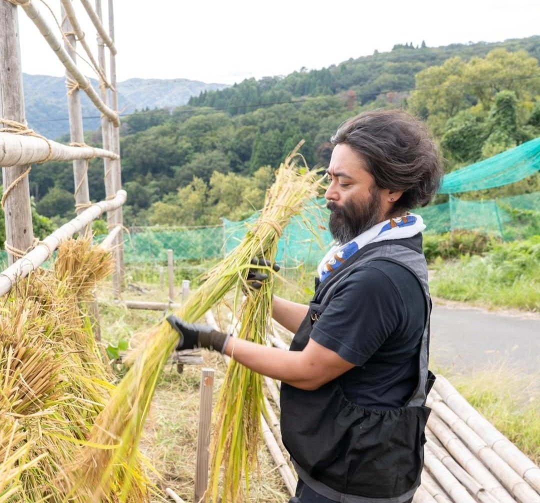 yo_shi_000's tweet image. 山田孝之氏の髭にしたいんだけど体質なのかここまで育てられないんだよな。男なら一度はこれめちゃくちゃ憧れると思う。