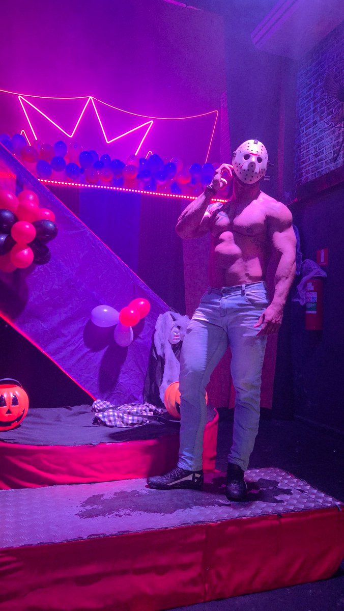 E esse Jason é dentro ? Confira o show completo no privacy do Bar Queen 
privacy.com.br/@BarQueenofici…