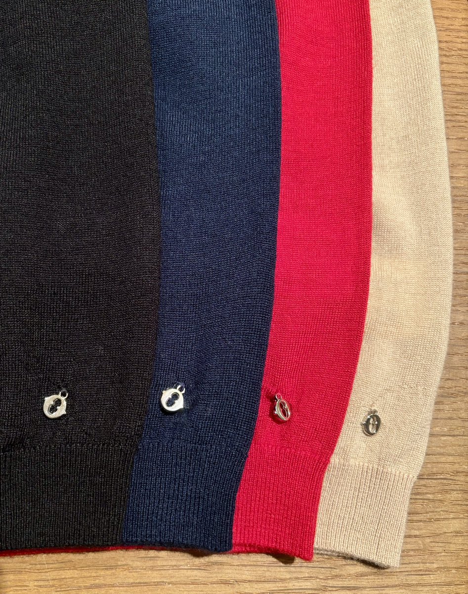 MANOAinter's tweet image. New Arrival🐏ottod‘Ame

メリノウール100%のタートルセーターは、すっきりシルエットもあり。前のタートルより薄手で、素肌感覚で着用できます。さらさらで肌触り良く、毛玉にもなりにくいメリノセーターは、秋冬コーデのベースで大活躍間違いナシ👍
ライトベージュ、レッド、ネイビー、黒¥28600