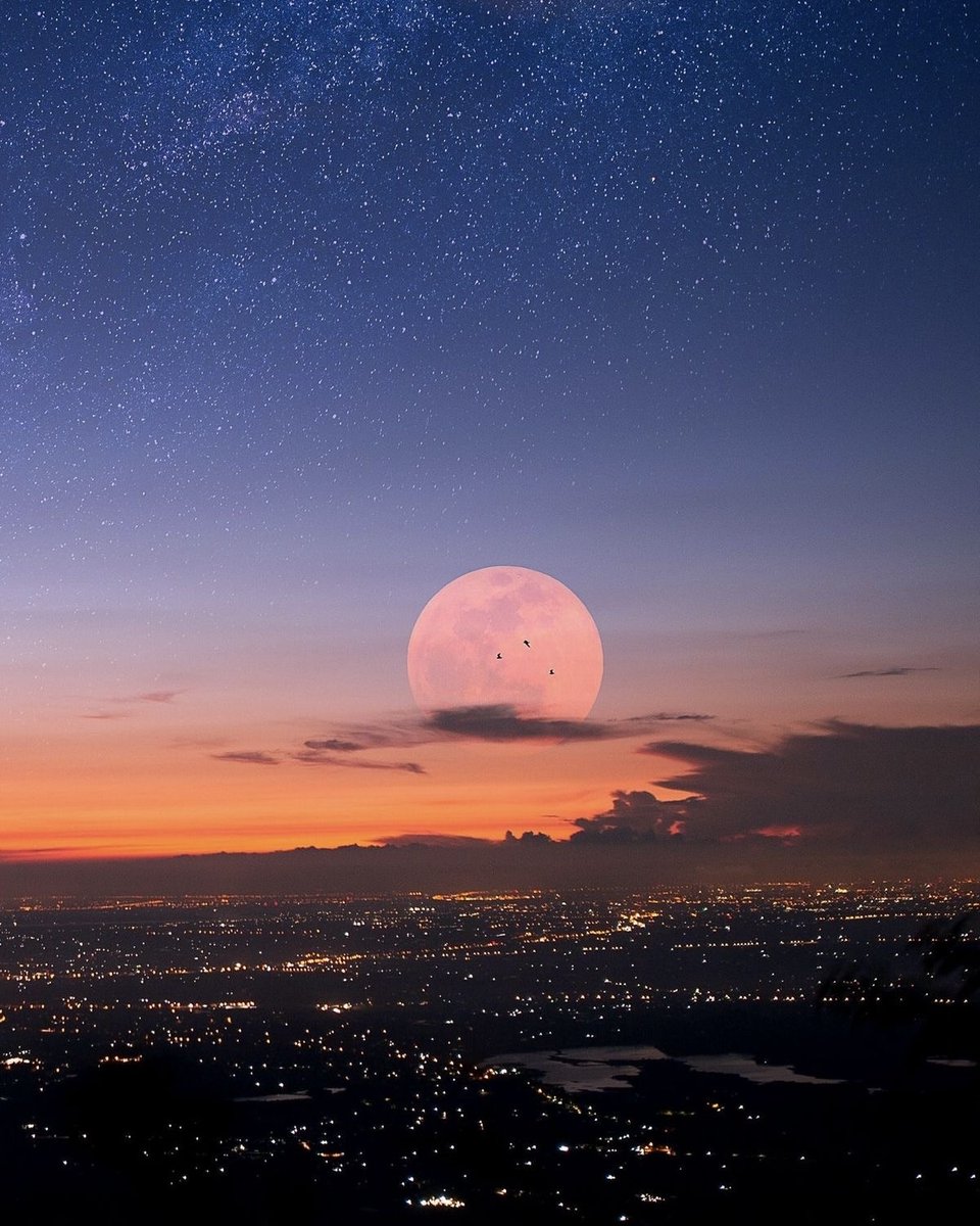 MOON (@moon4pics) on Twitter photo 