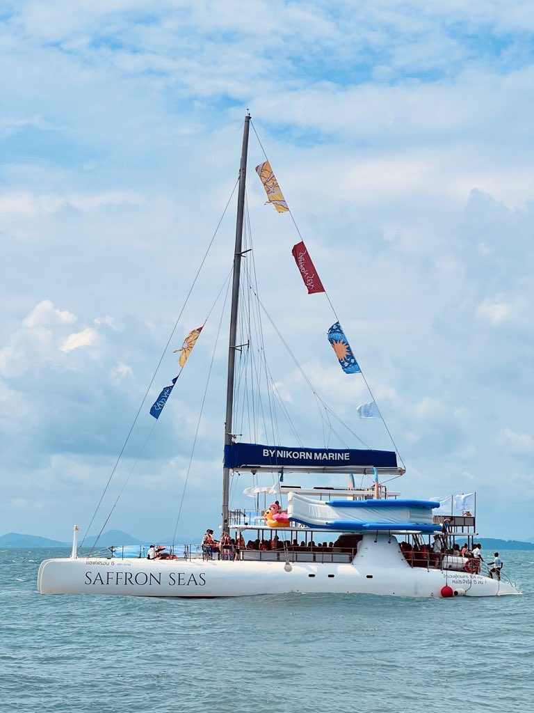 lixuandao_SMHC's tweet photo. Palm Beach Club × Saffron Seas。
他国の方々と交流し、視野がまた一段拡張。
次はSMHCの仲間と一緒に来る。
海の上では、未来の話が一番進む。🌴⛵️
#CrossBorder #GlobalBiz #Thailand #SMHC https://t.co/0RE6LFUaEH
