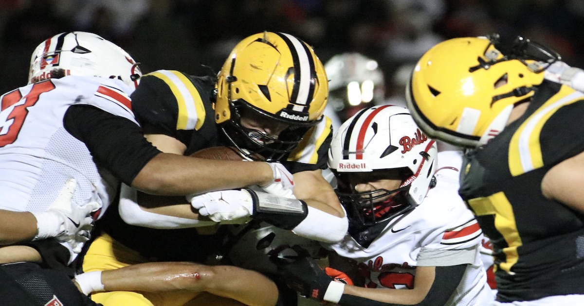 EDGYTIM's tweet image. Brane New Video: Class 6A @STLVikingFB St. Laurence took control in the 2nd half behind QB Corey Les legs for the 35-21 win over @BBCHSFootball on3.com/sites/edgy-tim…