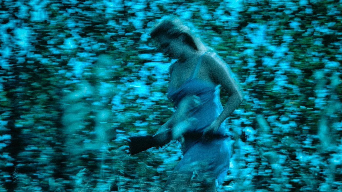 "i'm stuck between wanting to do something, and not wanting to do anything at all."

Die My Love (2025) - Dir. Lynne Ramsay