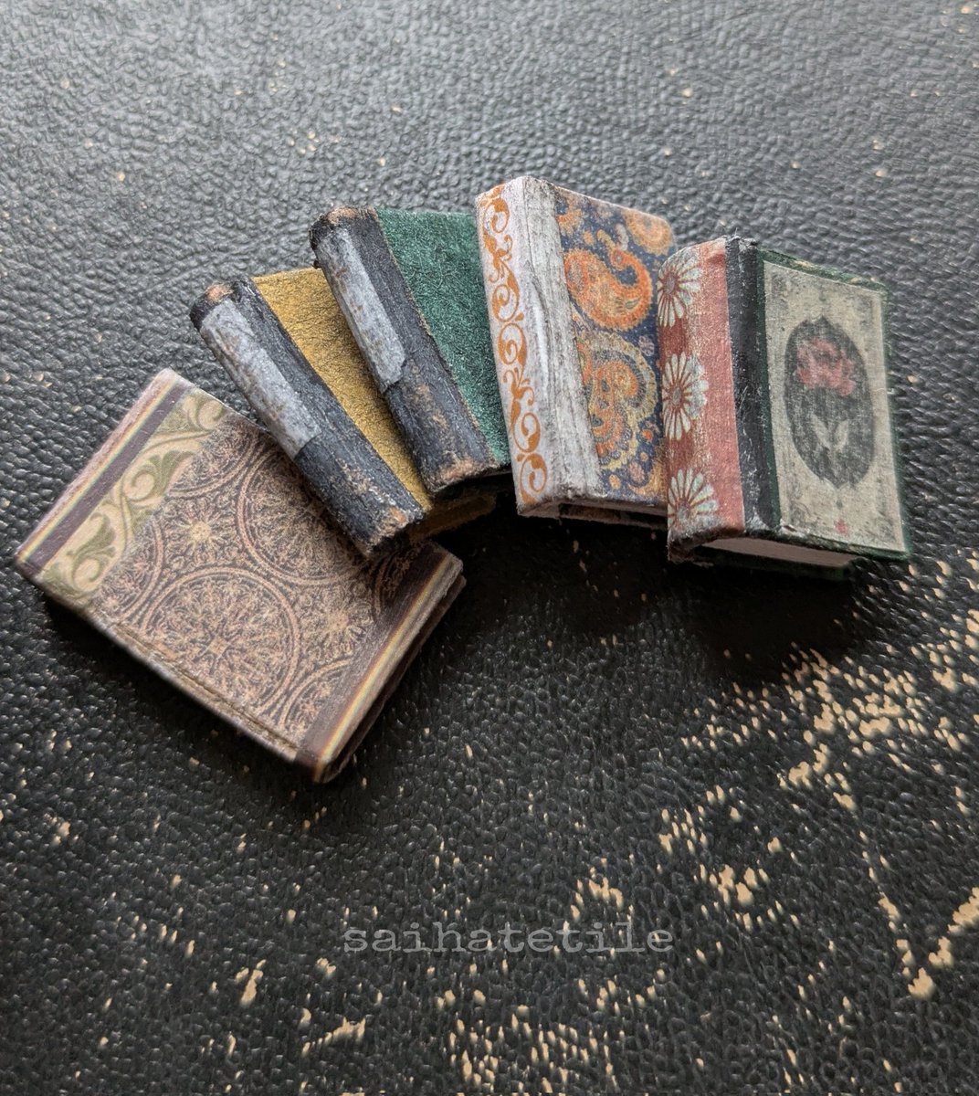 最果て古書店tile【小物雑貨】 最果て古書店tile 11/22 東京浜松町石フリマ K-06 (@saihatetile