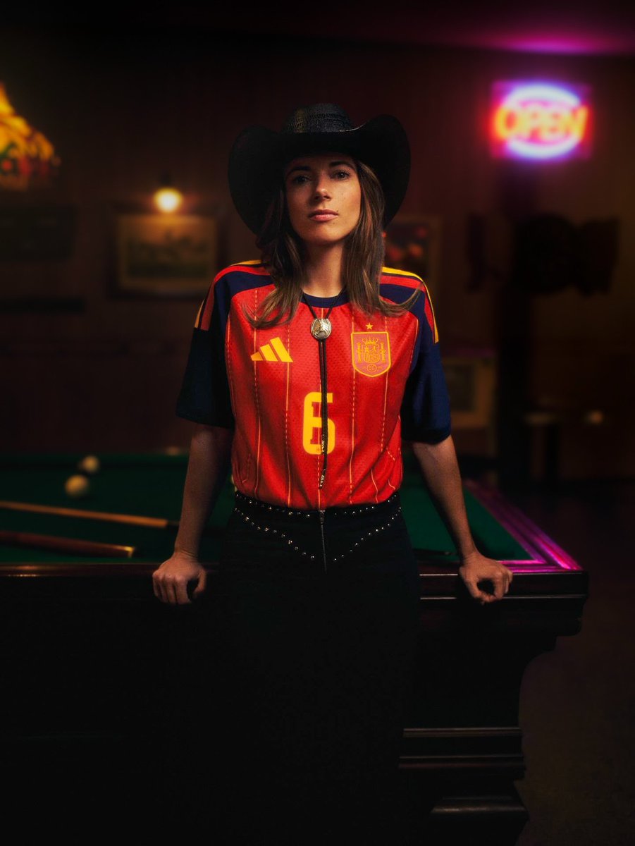 これが欲しい。 とにかくこれが欲しい。 スペインからしか買えないのが