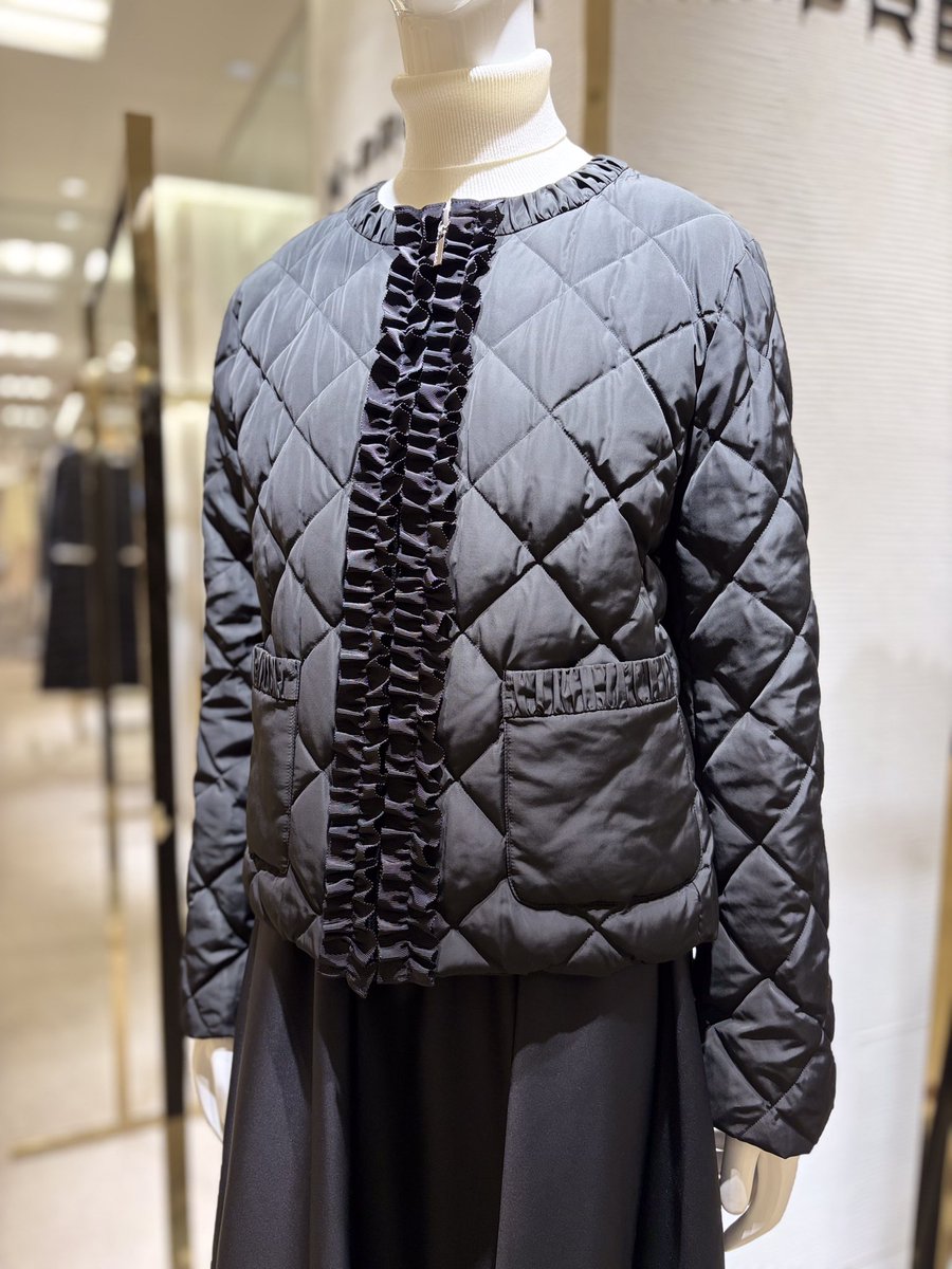 【新品】M-premierBLACK ダイヤキルトフリルショートダウンコート 新品】M-premierBLACK ダイヤキルトフリルショートダウンコート 【公式