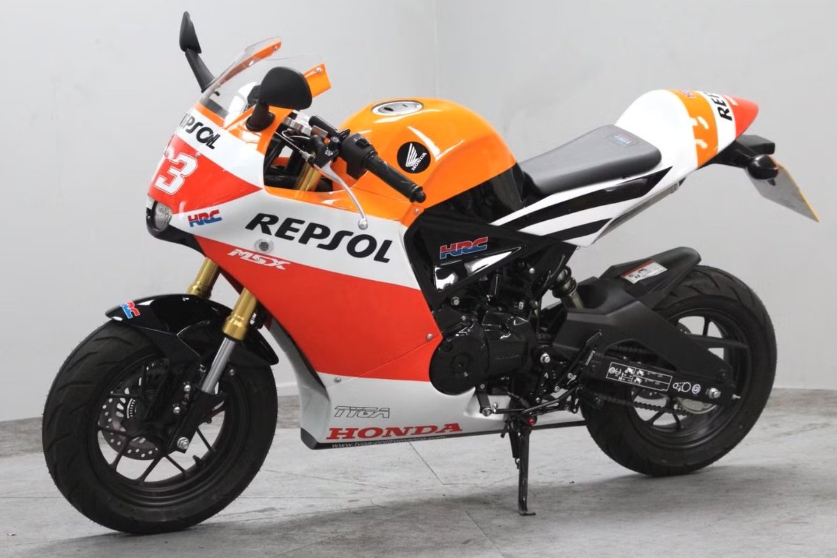 Moto_History's tweet image. The Honda Grom is a great platform to do a custom. #honda  #minibike