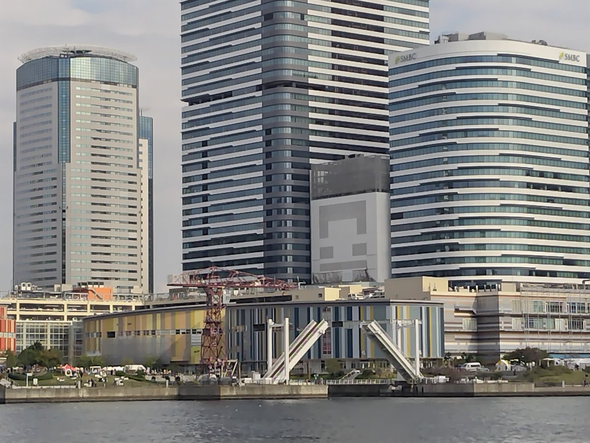 メテオ tweet media