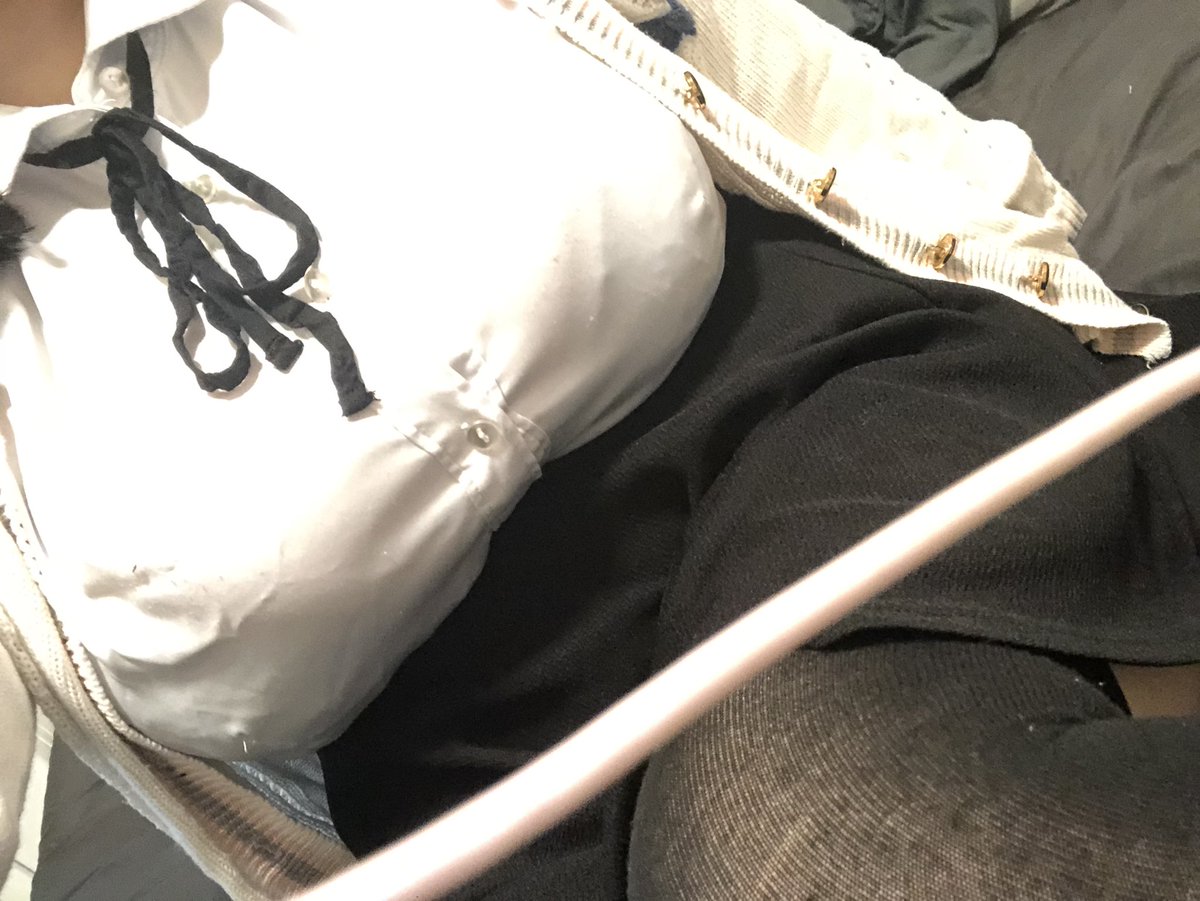 masajimaen's tweet photo. 눈나 지금 짬지젖엇는데
보여줄까아? 🤑 https://t.co/fBQ11ofNQA