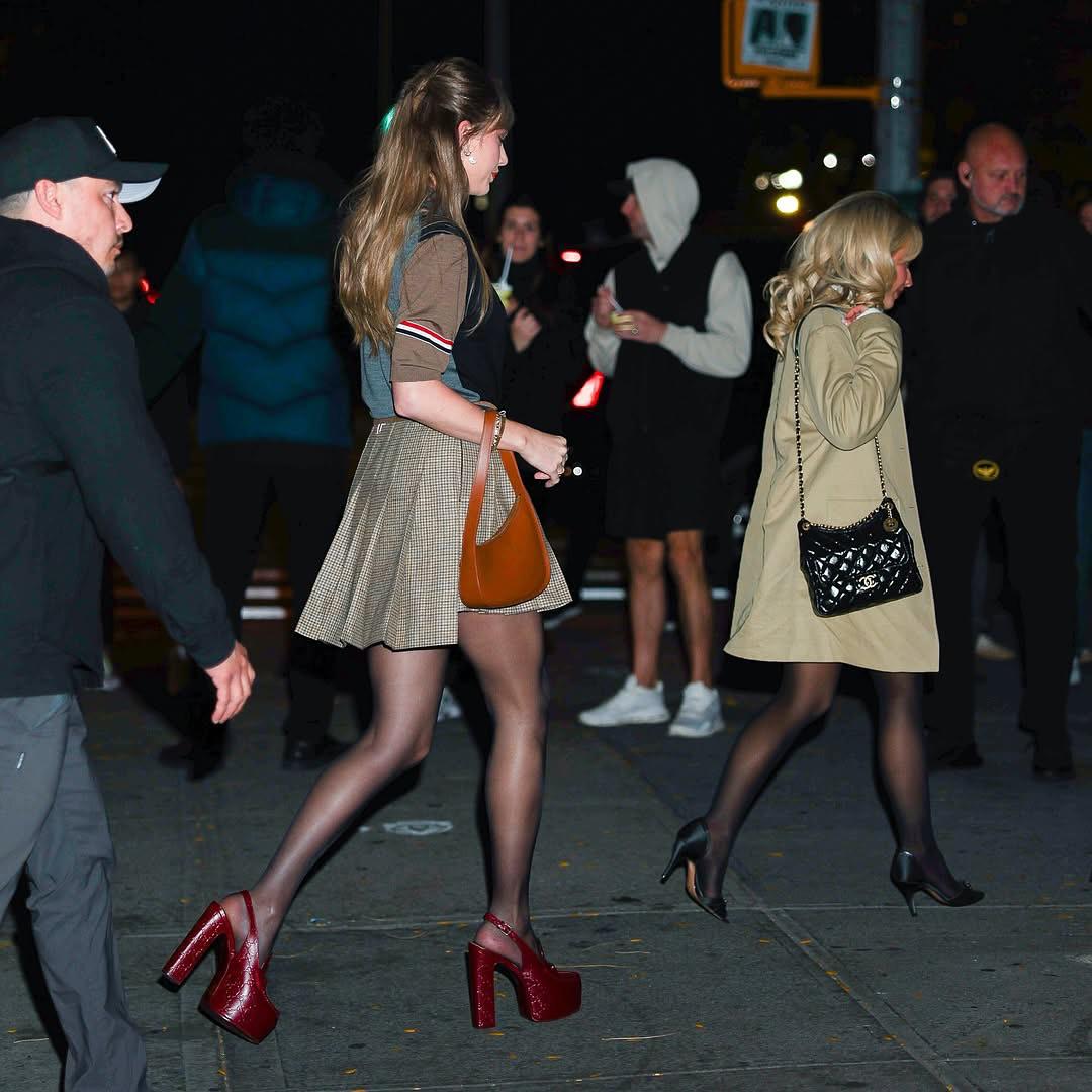 swiftiereptv13's tweet image. Taybrina out in NYC 💞✨