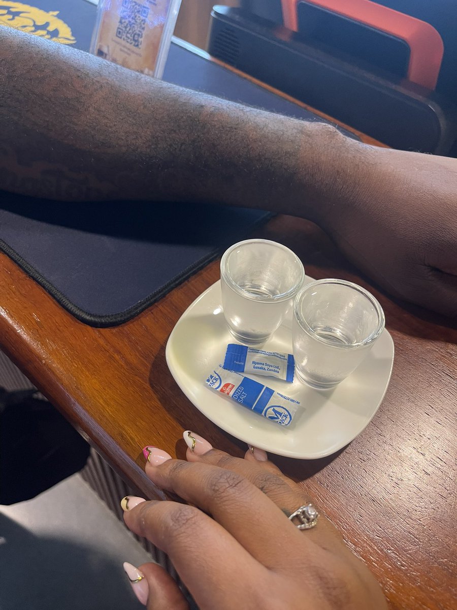 Mrs Millenial tweet media