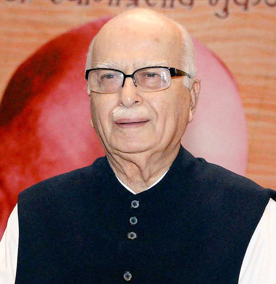 GouravRA1's tweet photo. करोड़ों कार्यकर्ताओं के प्रेरणास्रोत, भाजपा के आधार स्तम्भ, पूर्व राष्ट्रीय अध्यक्ष एवं देश के पूर्व उप प्रधानमंत्री
आदरणीय श्री लाल कृष्ण आडवाणी जी को जन्मदिन की हार्दिक शुभकामनाएं ।

ईश्वर से प्रार्थना है कि आप स्वस्थ, दीर्घायु एवं निरोगी रहें। https://t.co/Z49fNEgtOM