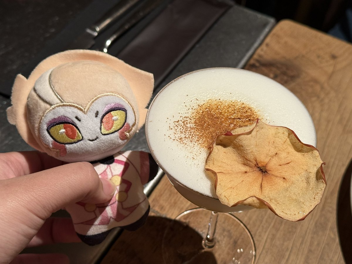 yokshima_'s tweet image. ✨📻🍎✨